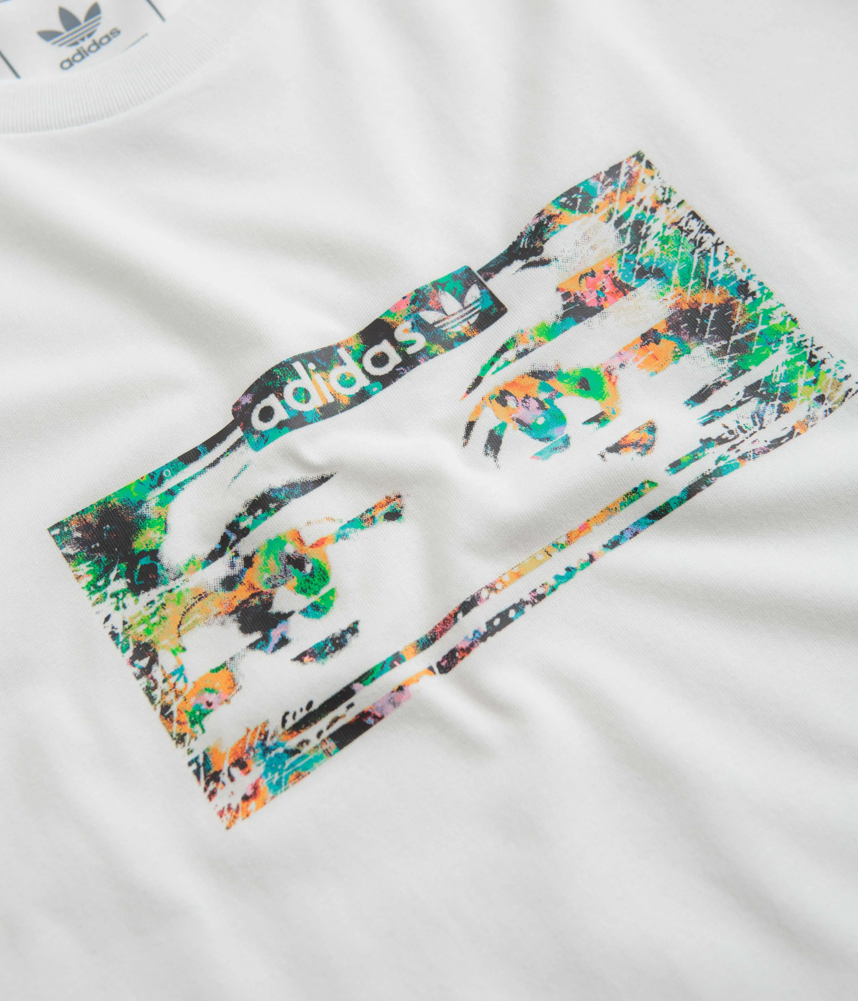 Adidas Dill Graphic T-Shirt - White