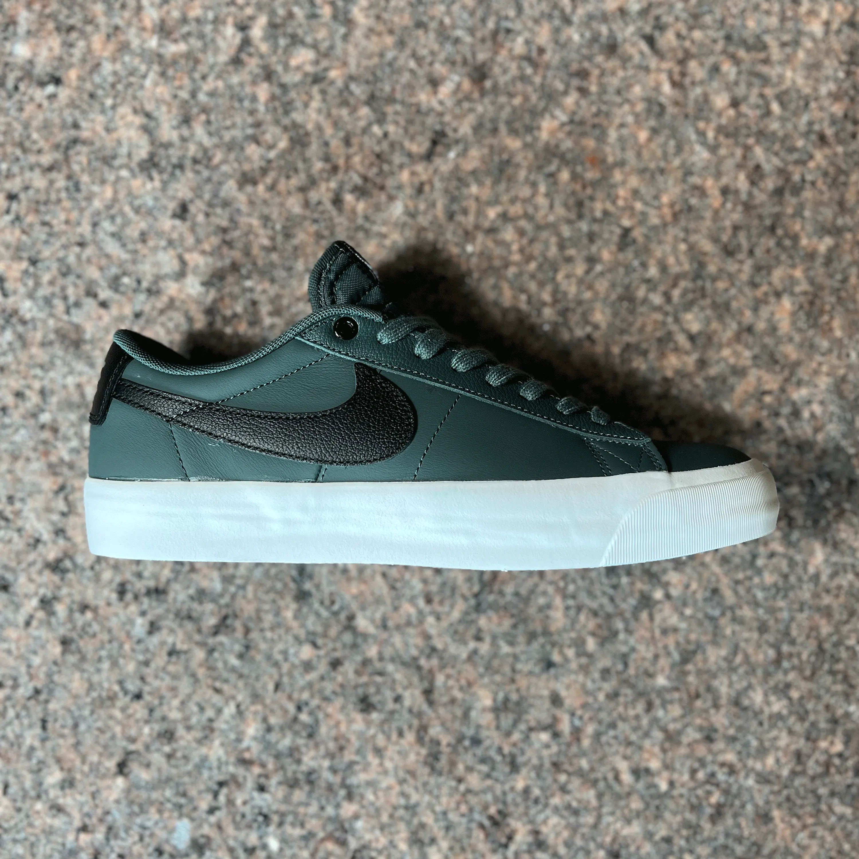 BLAZER LOW GT PRO - VINTAGE GREEN