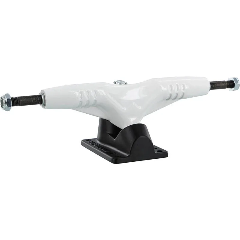 Gullwing 9.0" PRO III White Skateboard Trucks 2pc