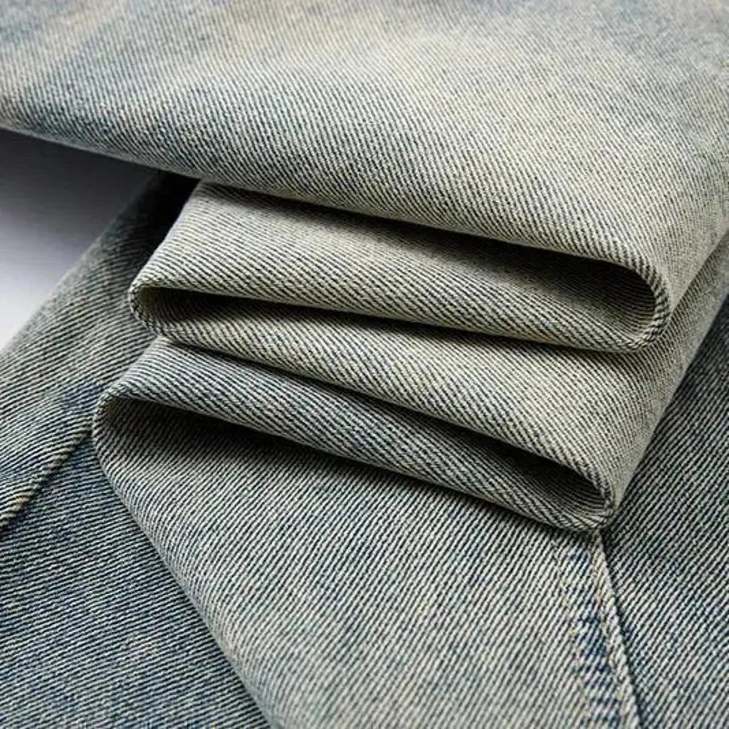 Light retro sanded jeans for men