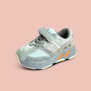 MOF Kids light gray textured touch strap sneakers