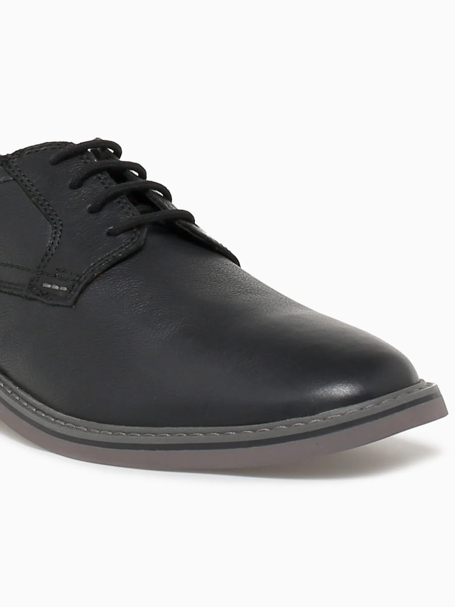 Ratcliff Low Black Leather