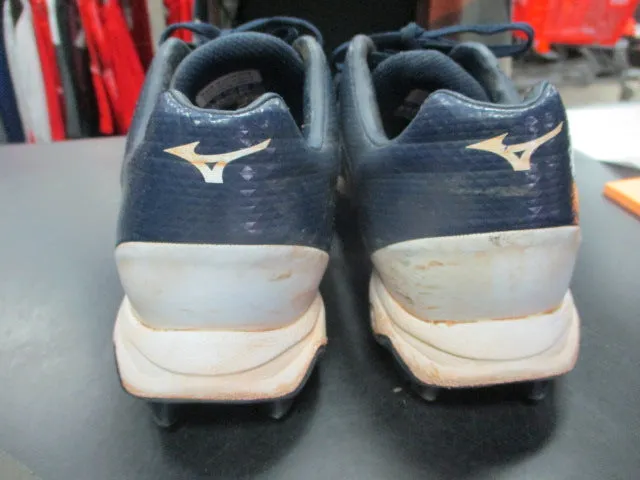 Used Mizuno Baseball Shoes Size 5