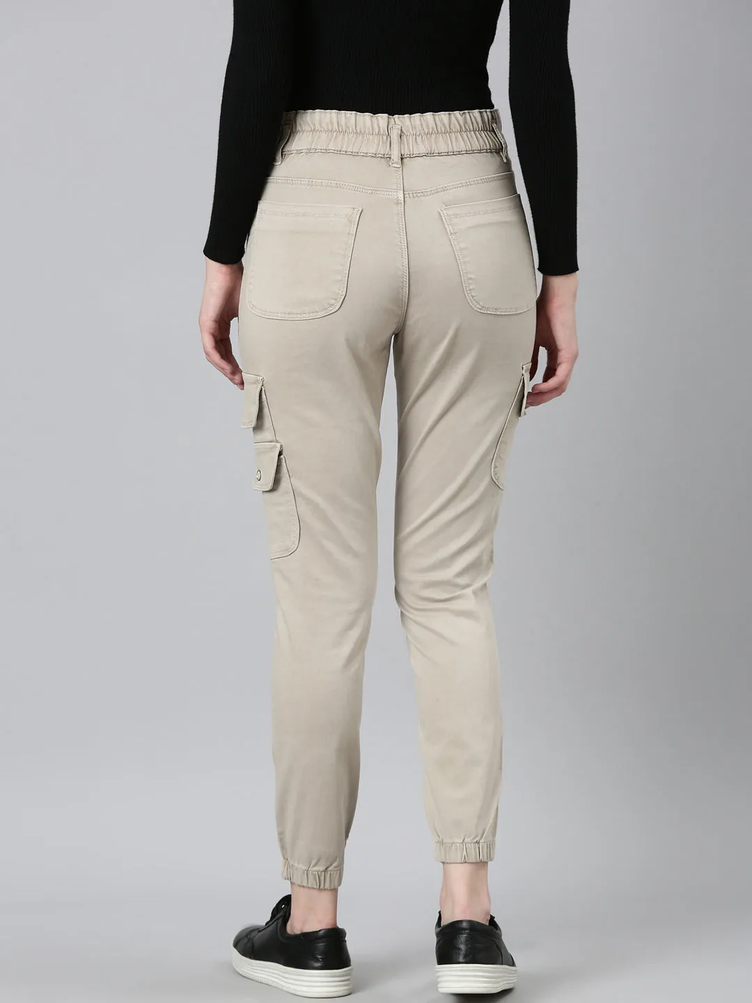 Women Cream Solid Jogger Denim Jeans