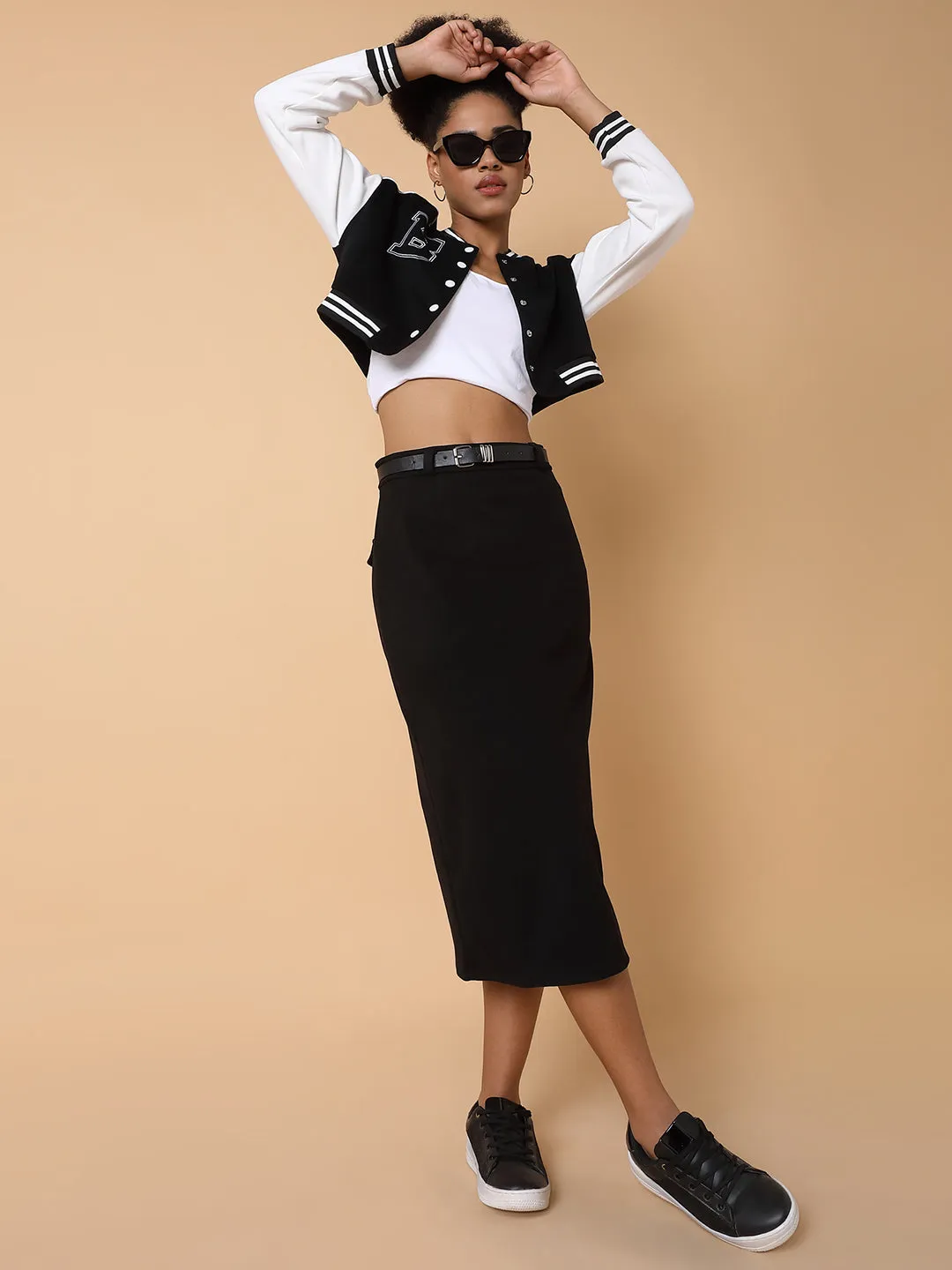 Women Solid Black Midi Skirt with Belt