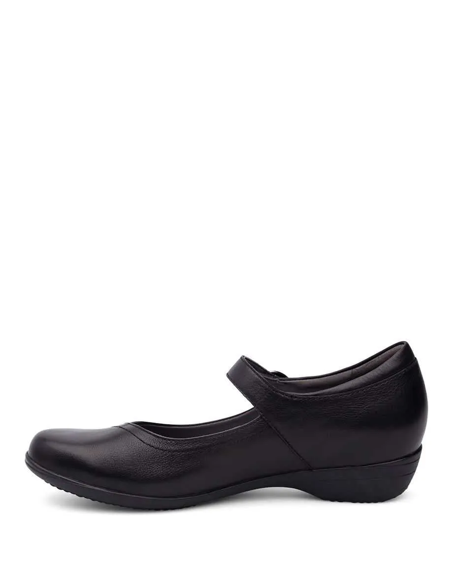 Women's Dansko Fawna Color: Black Milled Nappa